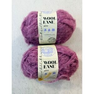Lion Brand Wool-Ease Aire Lilac 148AJ Super Bulky Yarn 2 Skeins‎ Lot 04270-12